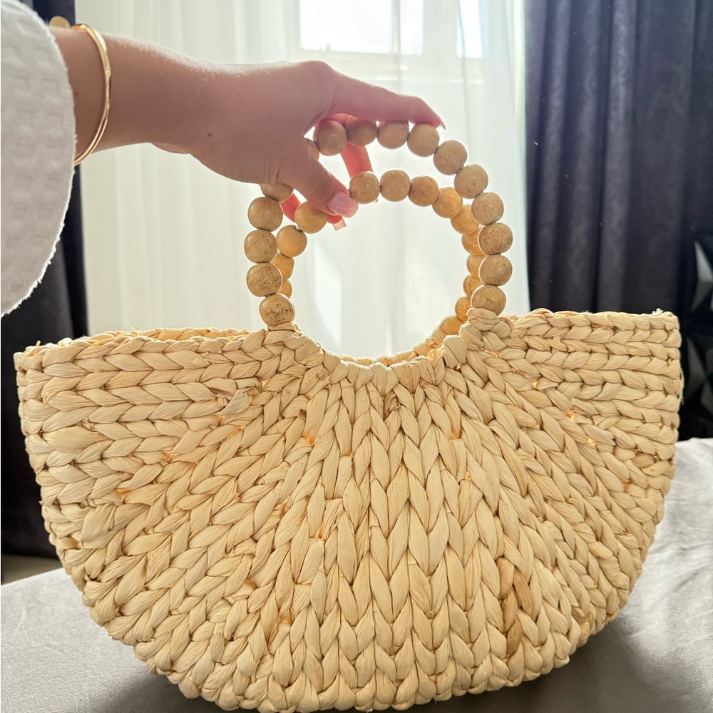 Zara Woven Straw Handbag with Wooden Handle